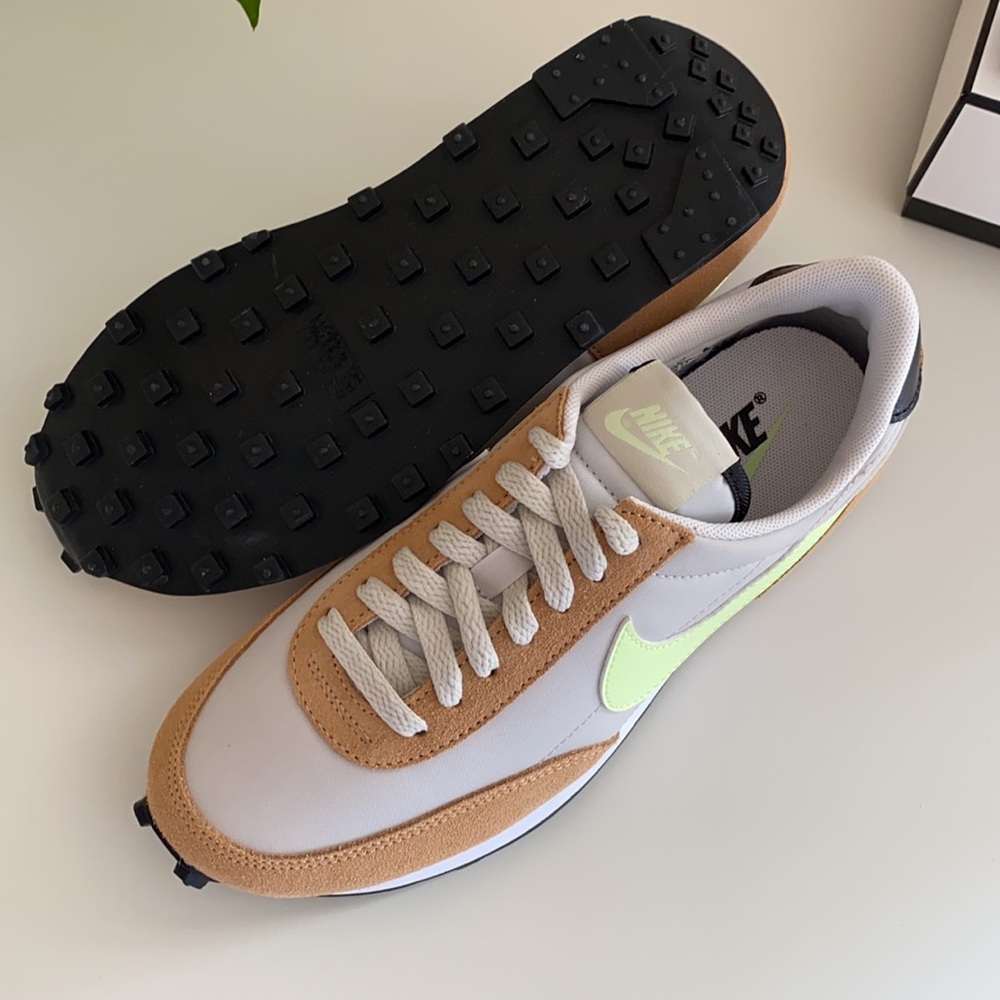 New Nike daybreak shoes - Picture 8 of 8